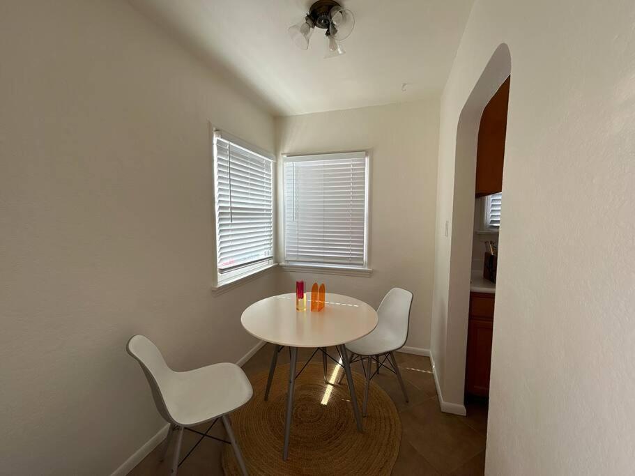 Entire Home By Newport Beach, Disneyland And Sna! Costa Mesa Luaran gambar