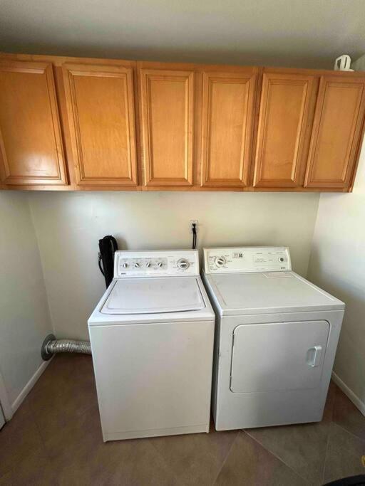 Entire Home By Newport Beach, Disneyland And Sna! Costa Mesa Luaran gambar